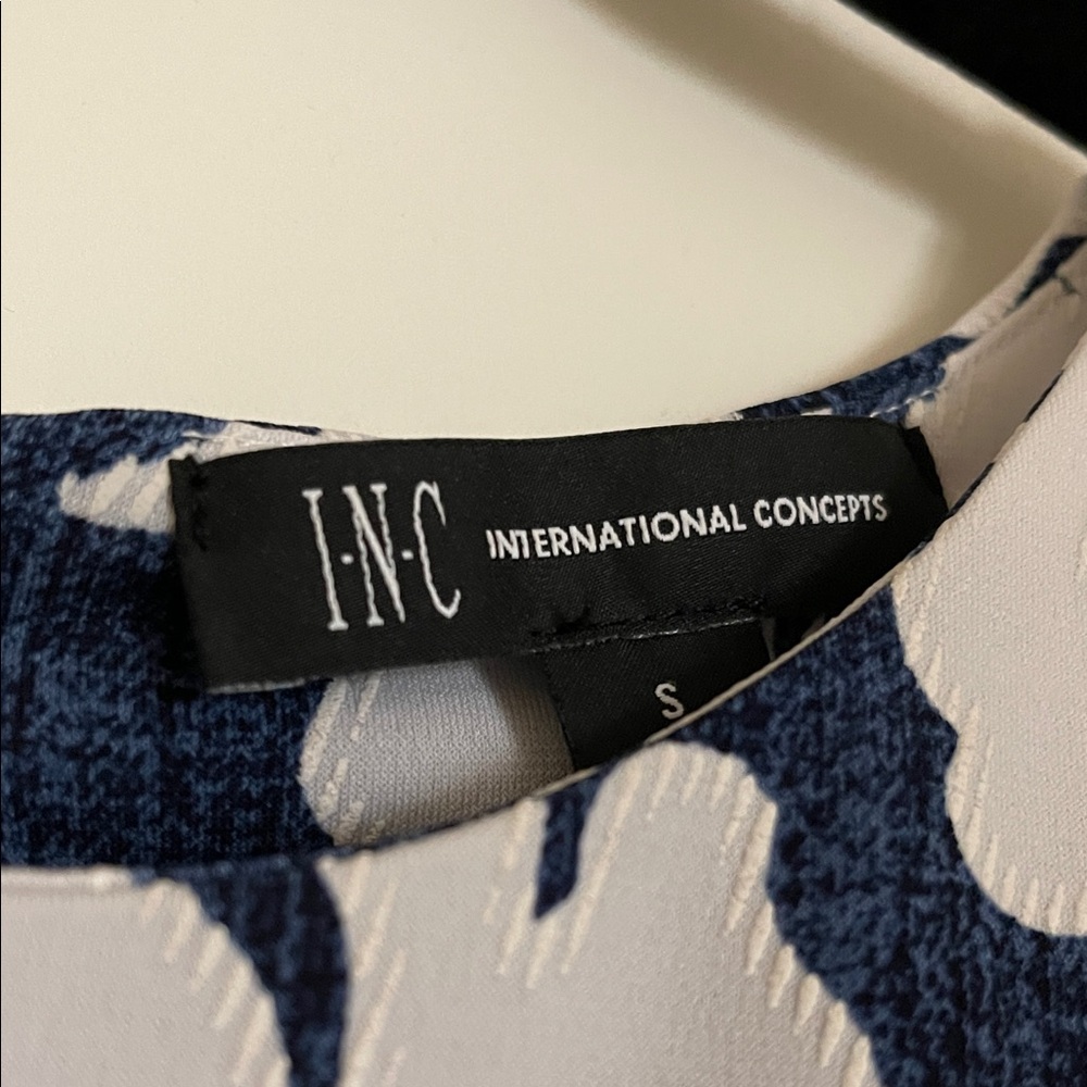 INC International Concepts Navy and White Patterned Blouse